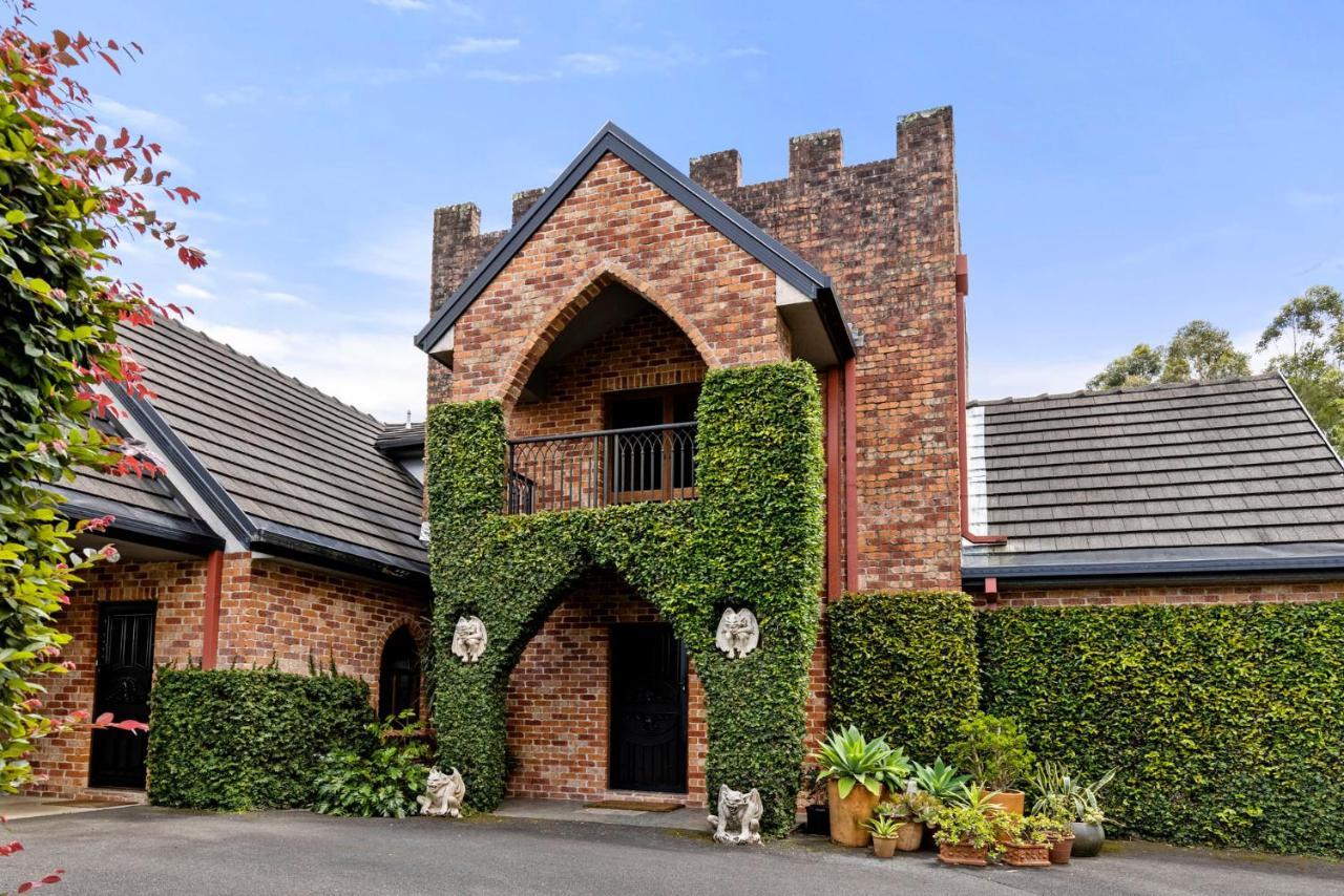 The Castle At Bonville Bagian luar foto